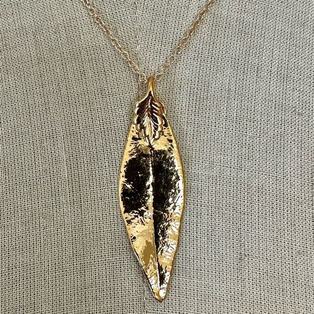 Gold tone Dipped Real LeafPendant Necklace